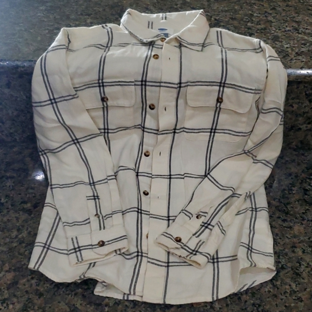 Old navy button down boys light flannel shirt XL